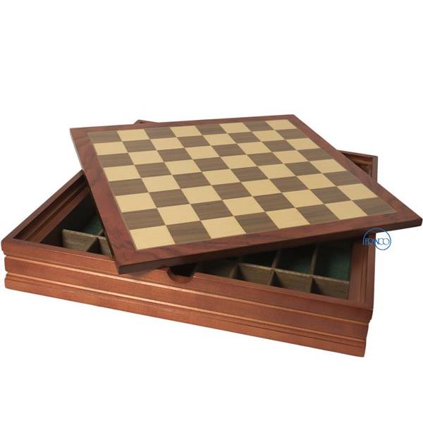 Wooden box for chess set - -